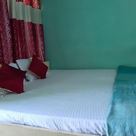 Goroomgo Tapati Villa Puri Exterior foto